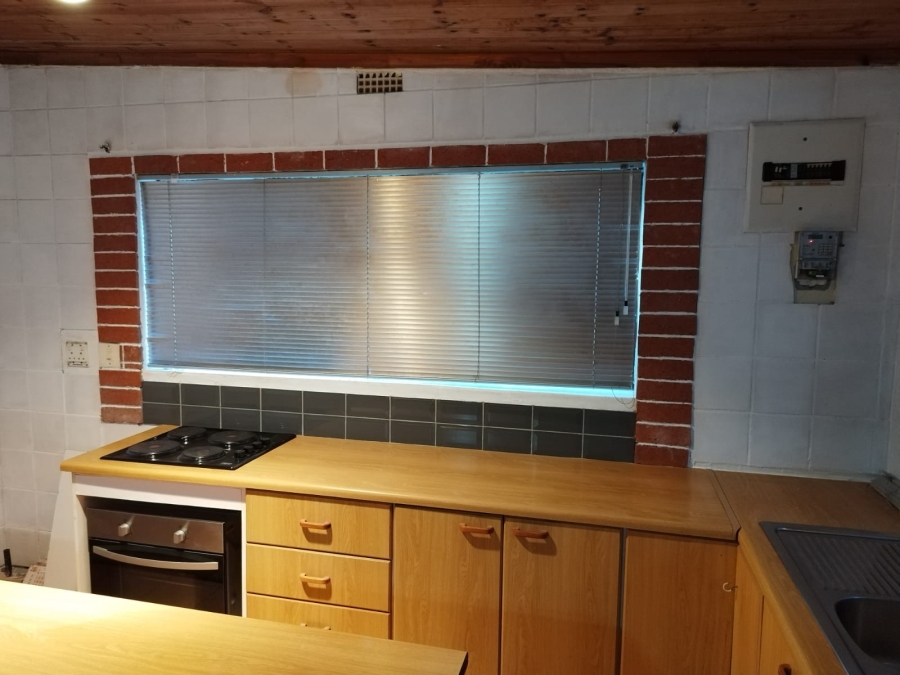 To Let 2 Bedroom Property for Rent in Lotus River Western Cape